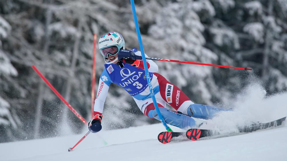 Slalom am Semmering: Erster Weltcup-Sieg für Gisin - Dürr verfehlt Top ...