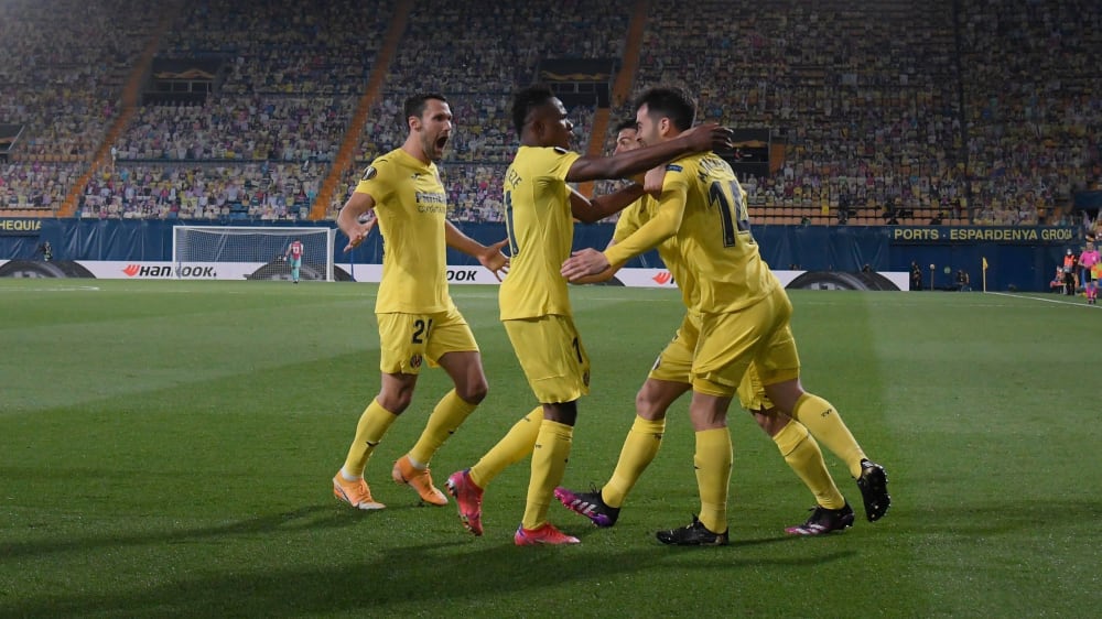 Fc Villarreal Fc Arsenal 2 1 Hitziges Europa League Halbfinale Kicker