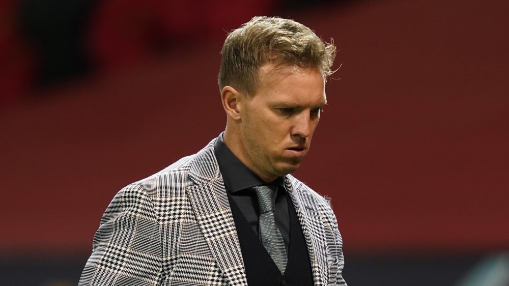 In Gedanken: Julian Nagelsmann beim Gastspiel im Old Trafford.