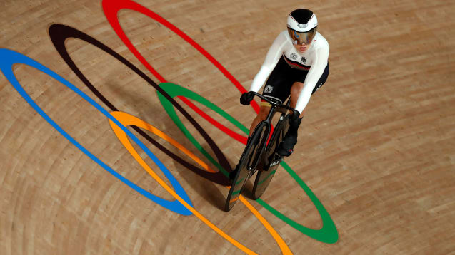 Die dreifache Titelverteidiger Emma Hinze lässt sich vor der Bahnrad-WM in Roubaix nicht unter Druck setzen.