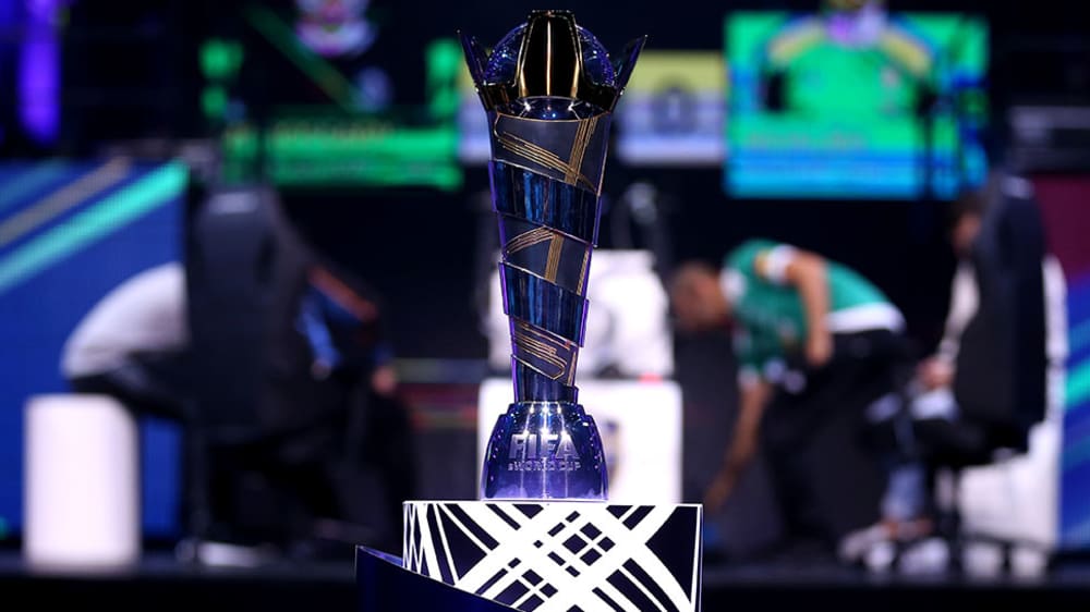 Im eSport werden große Summen umgesetzt. Die Ligen und Teams verdienen über Sponsoring besonders an den großen Events.