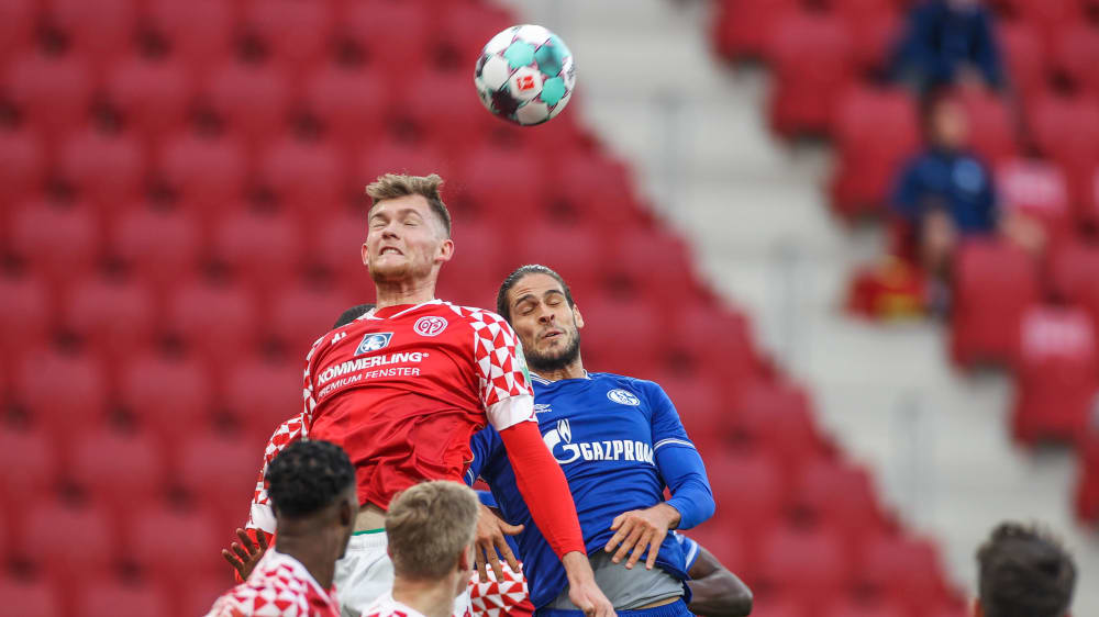 Umkämpfter Krisengipfel: Schalke kam gegen Mainz zweimal zurück, am Ende reichte es jedoch nur zu einem 2:2-Unentschieden.