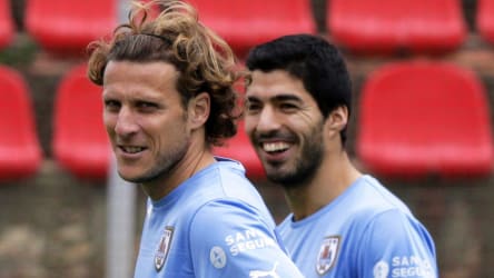 Diego Forlan und Luis Suarez sind Sturmlegenden Uruguays.