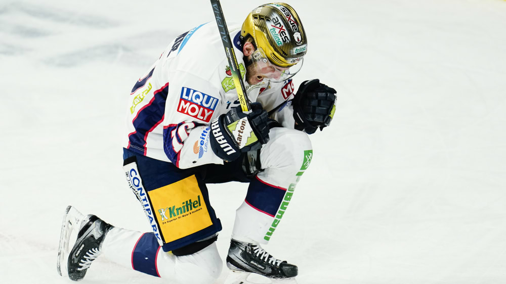 Freude pur: Parker Tuomie beim Torjubel.