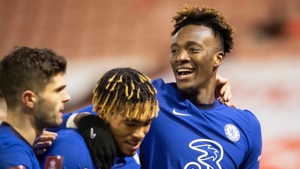 Matchwinner gegen die "Köter": Tammy Abraham (r.).