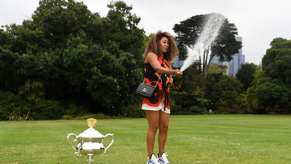 Strahlende Siegerin in Melbourne: Naomi Osaka.