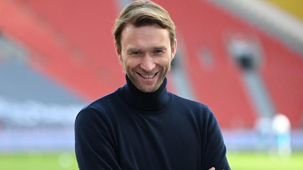 Bayer-Sportdirektor Simon Rolfes sieht einen entscheidenden Unterschied zu Eintracht Frankfurts Schicksal im Jahr 2019.