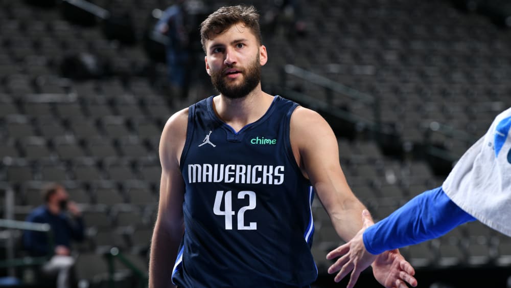 Musste das Parkett am Montagabend frühzeitig verlassen: Maxi Kleber.