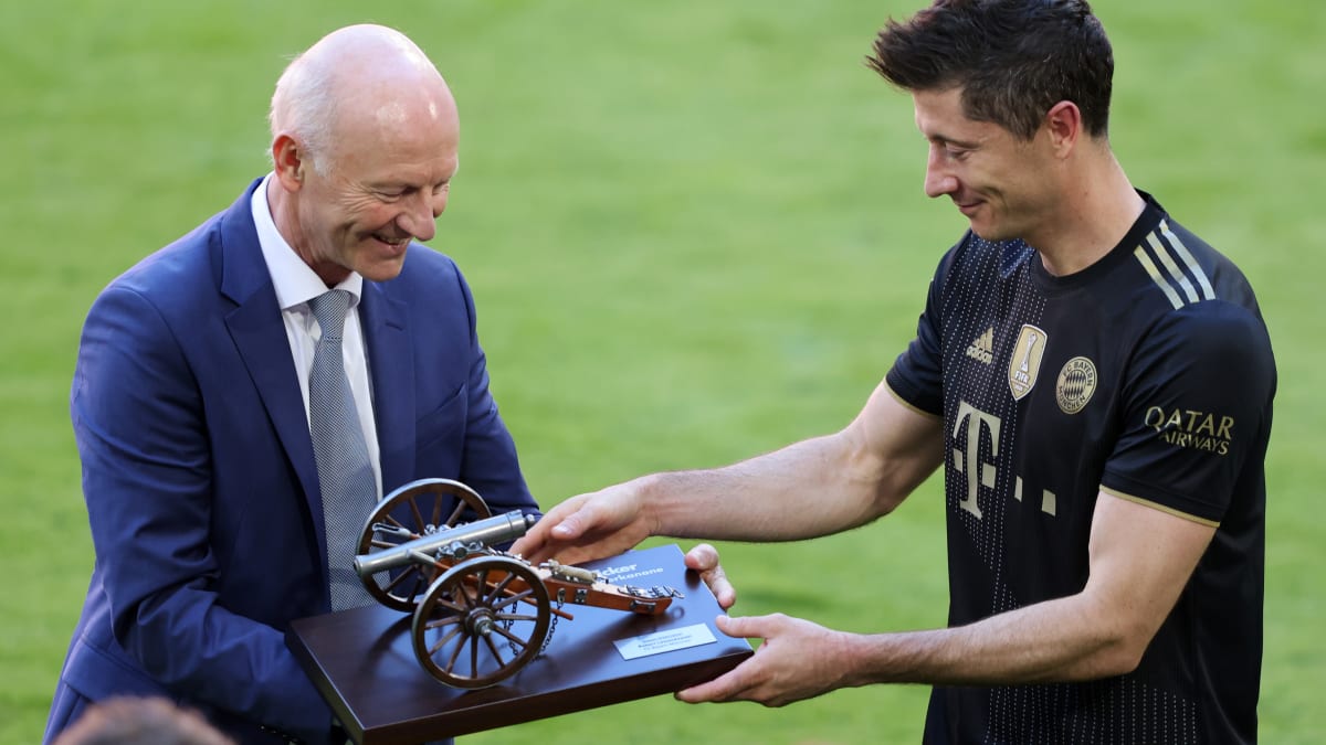 Bayern Jagt Den Goalgetter Nicolas Jackson Im Visier Werden Die Bayern Fündig - g3pmkg1