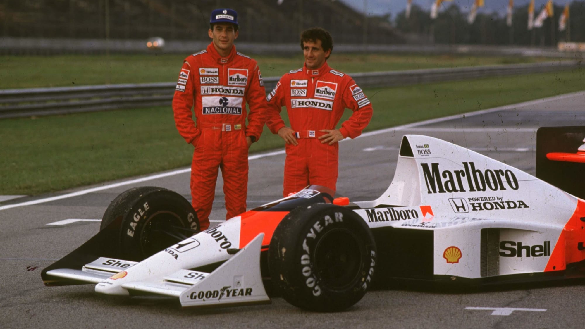 Ayrton Senna (l.) und Alain Prost