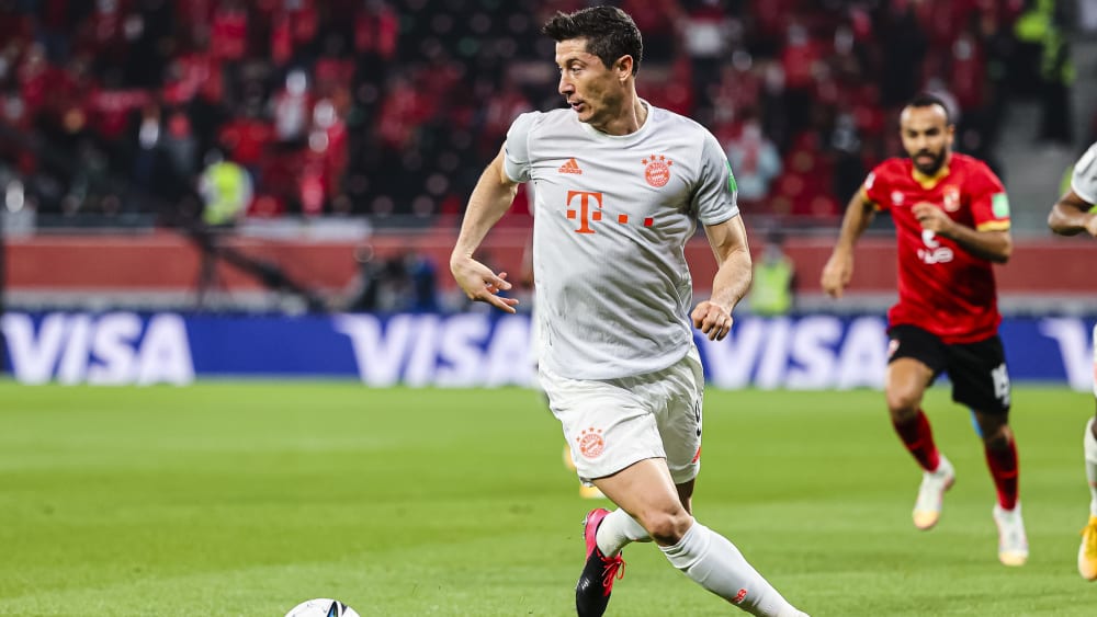 Lewandowski Uber Gerd Muller Rekord Ich Denke Gar Nicht Daran Kicker