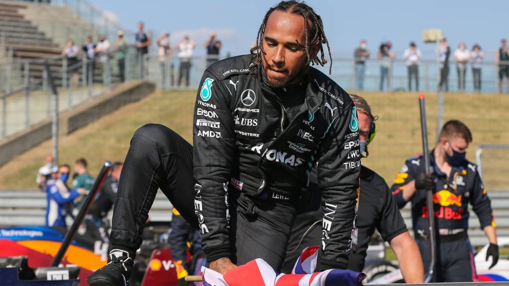Lewis Hamilton Rassistisch Beleidigt Kicker