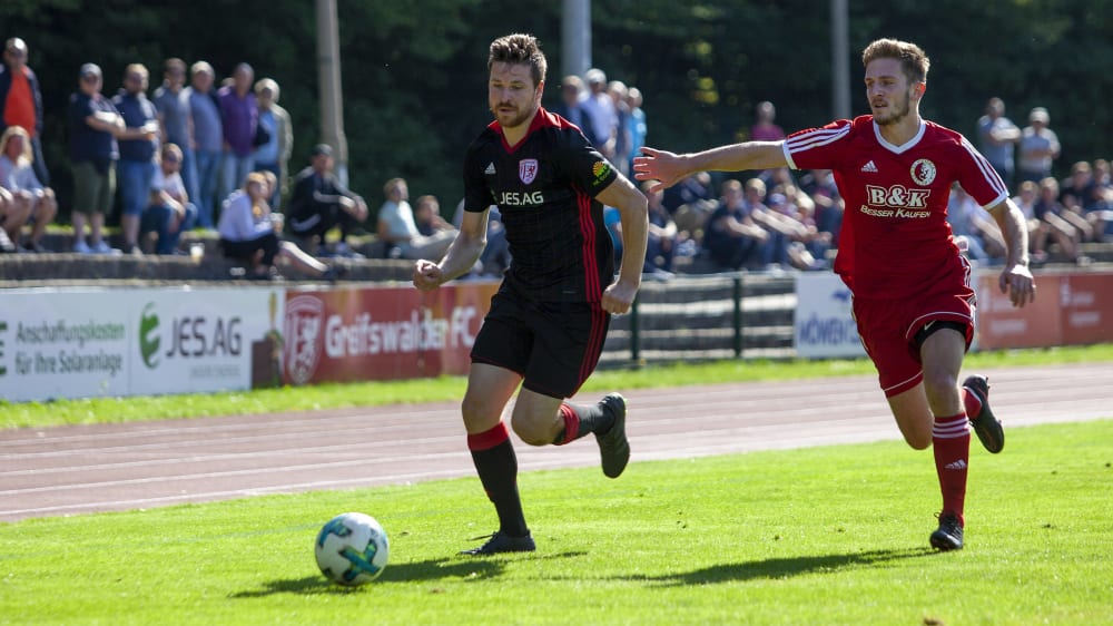 Nick Lösel (links) verlässt den Greifswalder FC.