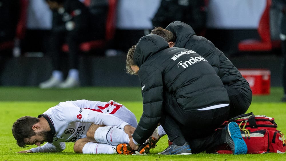 Ist noch auf dem Feld behandelt worden: Amin Younes.