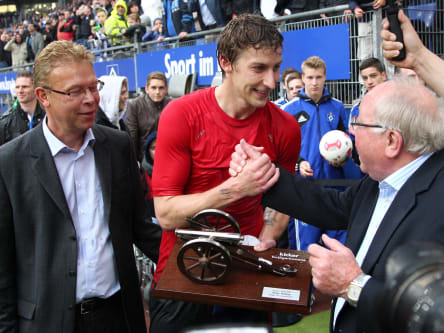 Leverkusens Stürmer Stefan Kießling (Mi.)