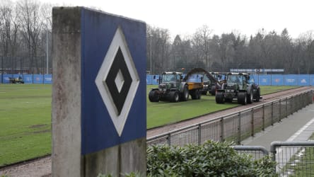 Arbeiten am Trainingsplatz.