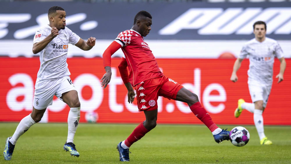 Der Mainzer Moussa Niakhaté hat Anteil am besseren Defensivverhalten des FSV.