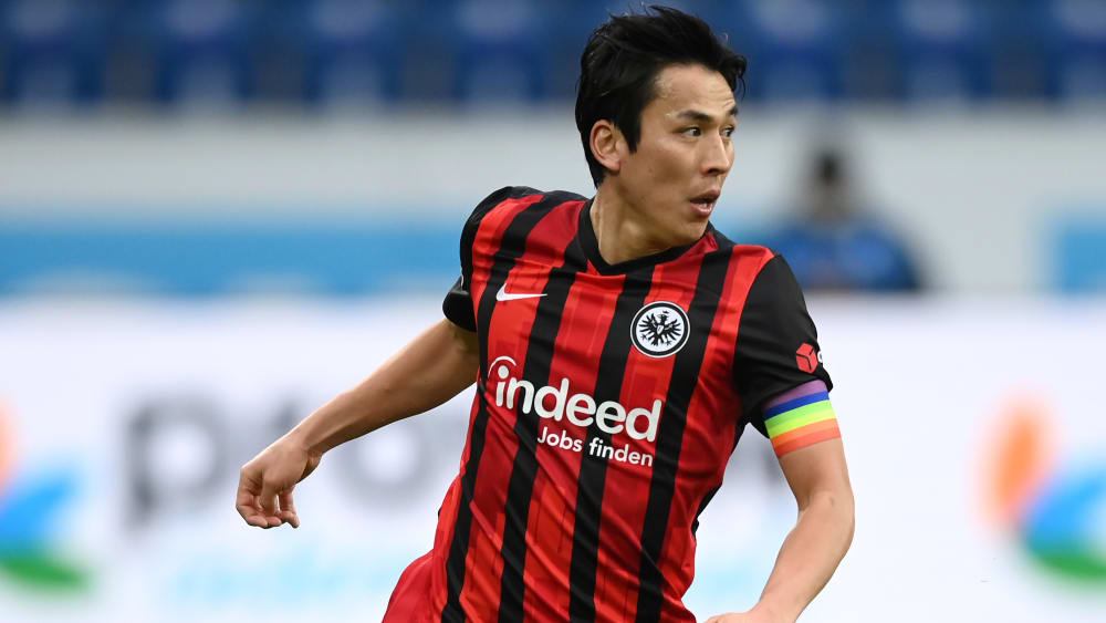 Könnte im Topspiel gegen Wolfsburg nur auf der Frankfurter Bank sitzen: Makoto Hasebe.