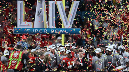 Kansas City Chiefs feiern den Gewinn von Super Bowl LIV (54).
