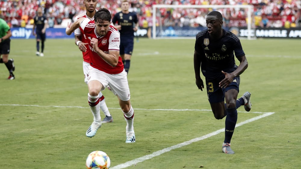 Muskelverletzung erlitten: Real Madrids Ferland Mendy (re.).