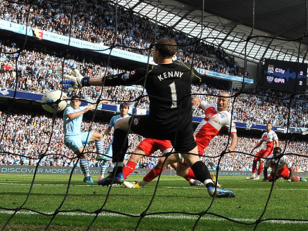 Das Tor, das alles veränderte: Sergio Aguero (li.) am 13. Mai 2012.