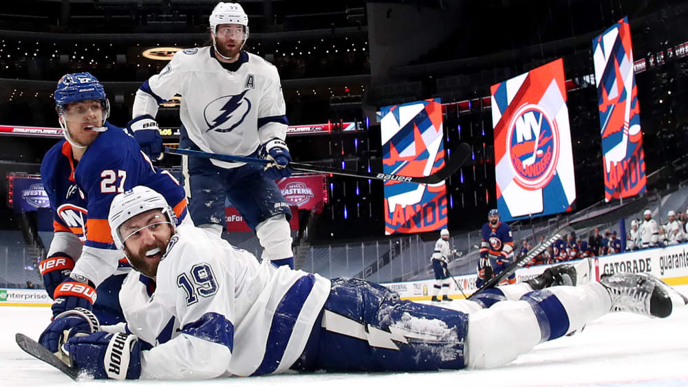 Nhl New York Islanders Verkurzen Nach Furiosem Schlussspurt Kicker