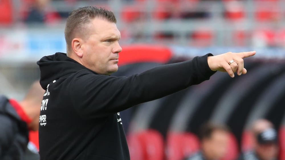 Sandhausens Trainer Uwe Koschinat erwartet ein selbstbewusstes St. Pauli.