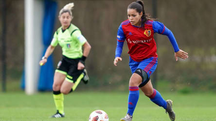 Ivana Fuso (re.) zieht es zu Manchester United.