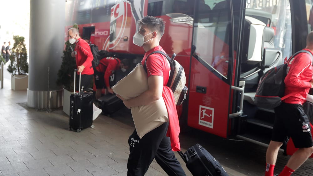 Sachen packen: Die Bundesliga-Klubs sollen im April vorsorglich in Quarantäne.