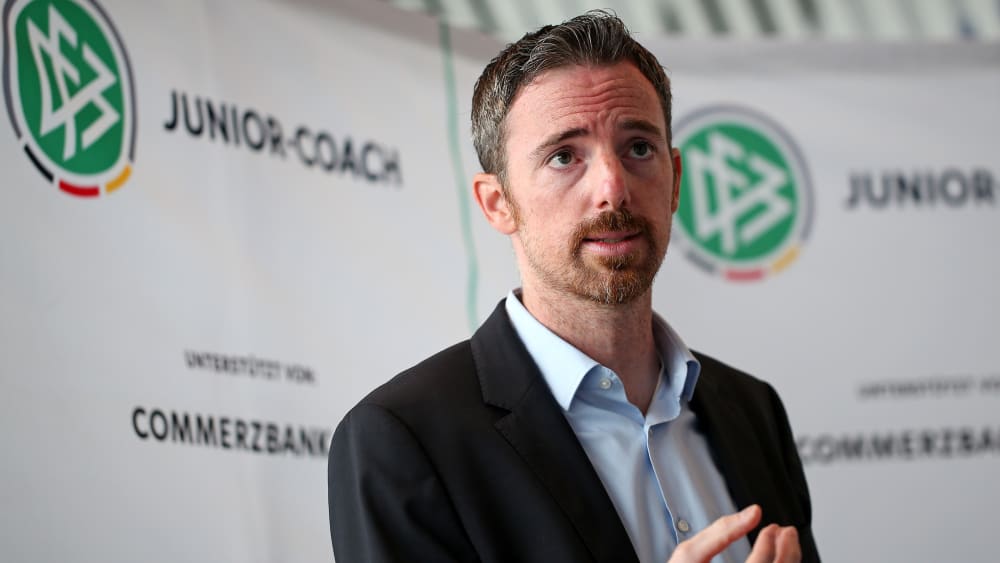 Meikel Schönweitz, Cheftrainer der Junioren-Nationalmannschaften des DFB