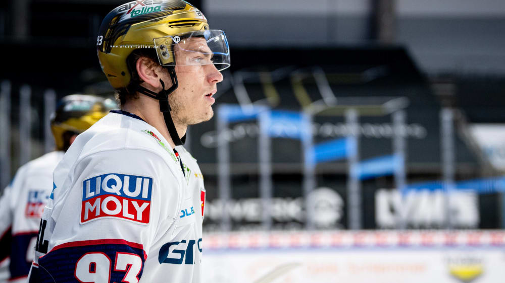 Leo Pföderl verpasst mit einer Knieverletzung die restlichen Saisonspiele der Eisbären.