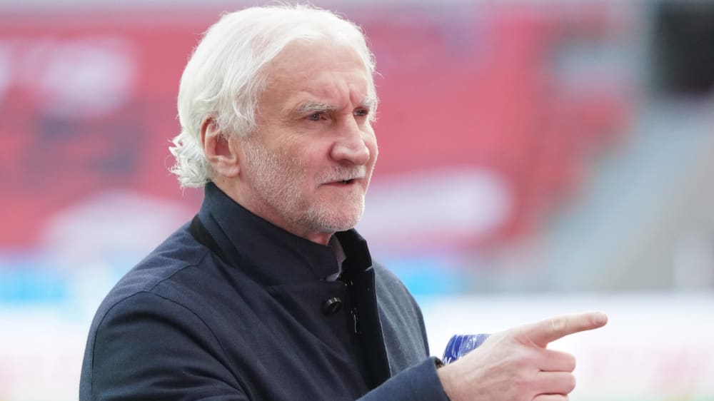 Gelassen ob des Unverständnisses von Kollege Max Eberl: Rudi Völler.