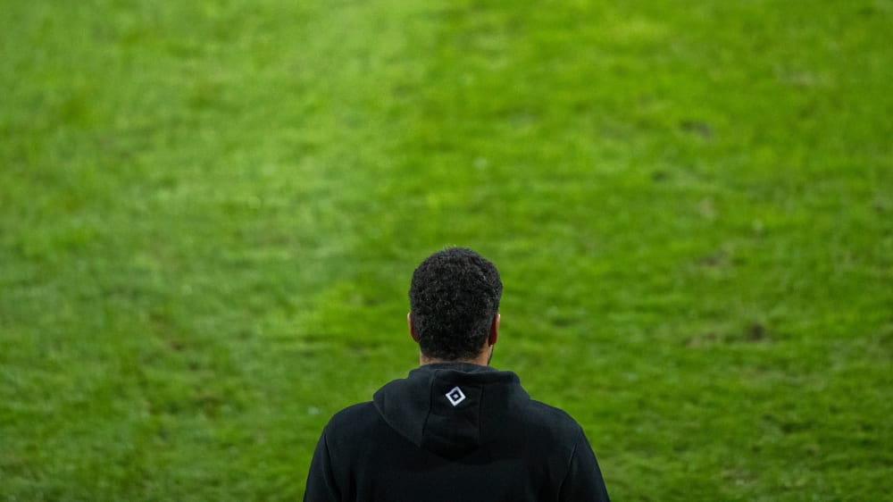 Raute auf der Kapuze, drei Punkte im Sack: Daniel Thioune.