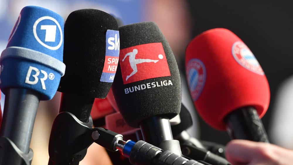 Mikrofone der verschiedenen Fernsehanstalten