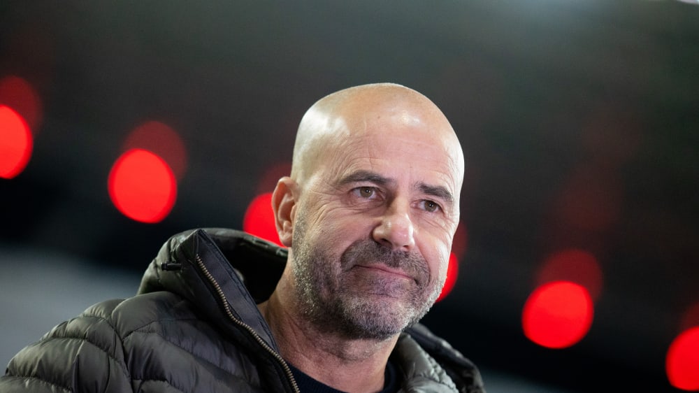 "Das gehört zum Fairplay": Peter Bosz am Montag beim Spiel gegen Augsburg.