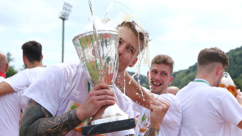 Der Traum lebt auf: Womöglich wird der Rheinlandpokal im Sommer sportlich zu Ende gespielt.