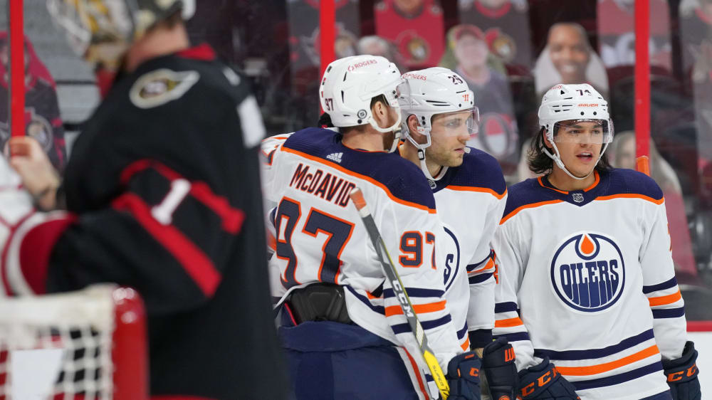 Erzielte gegen Ottawa einen Hattrick: Leon Draisaitl (Mi.)