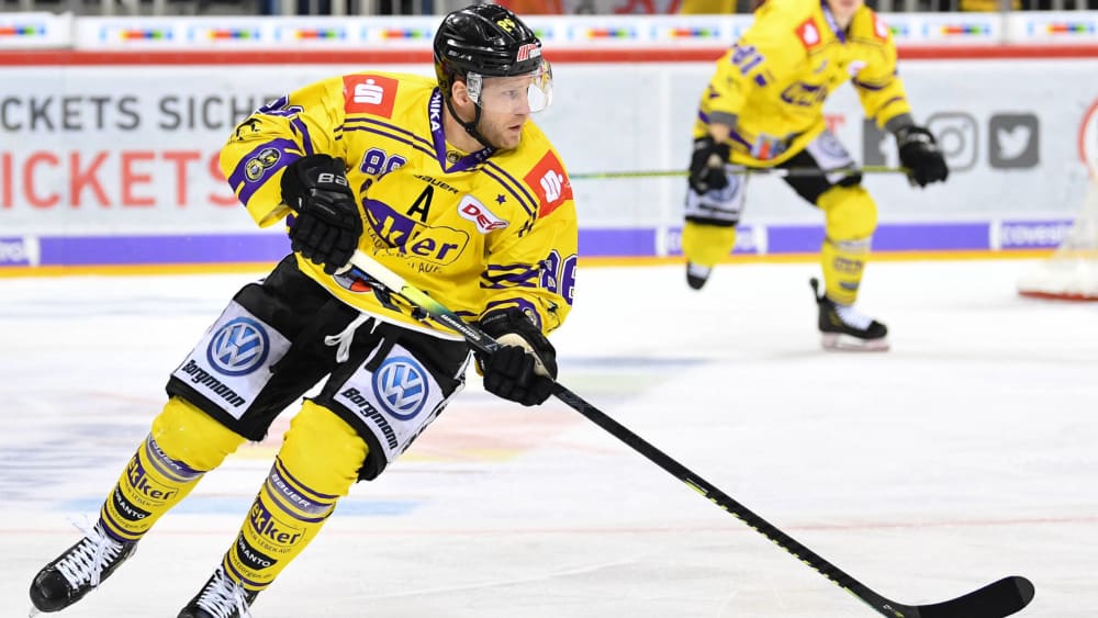 Rassismus Im Eishockey Del Sperrt Nationalspieler Daniel Pietta Lange Kicker