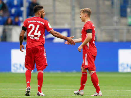 Schlag ein: Tolisso (l.) beglückwünscht Kimmich zu dessen 2:1.