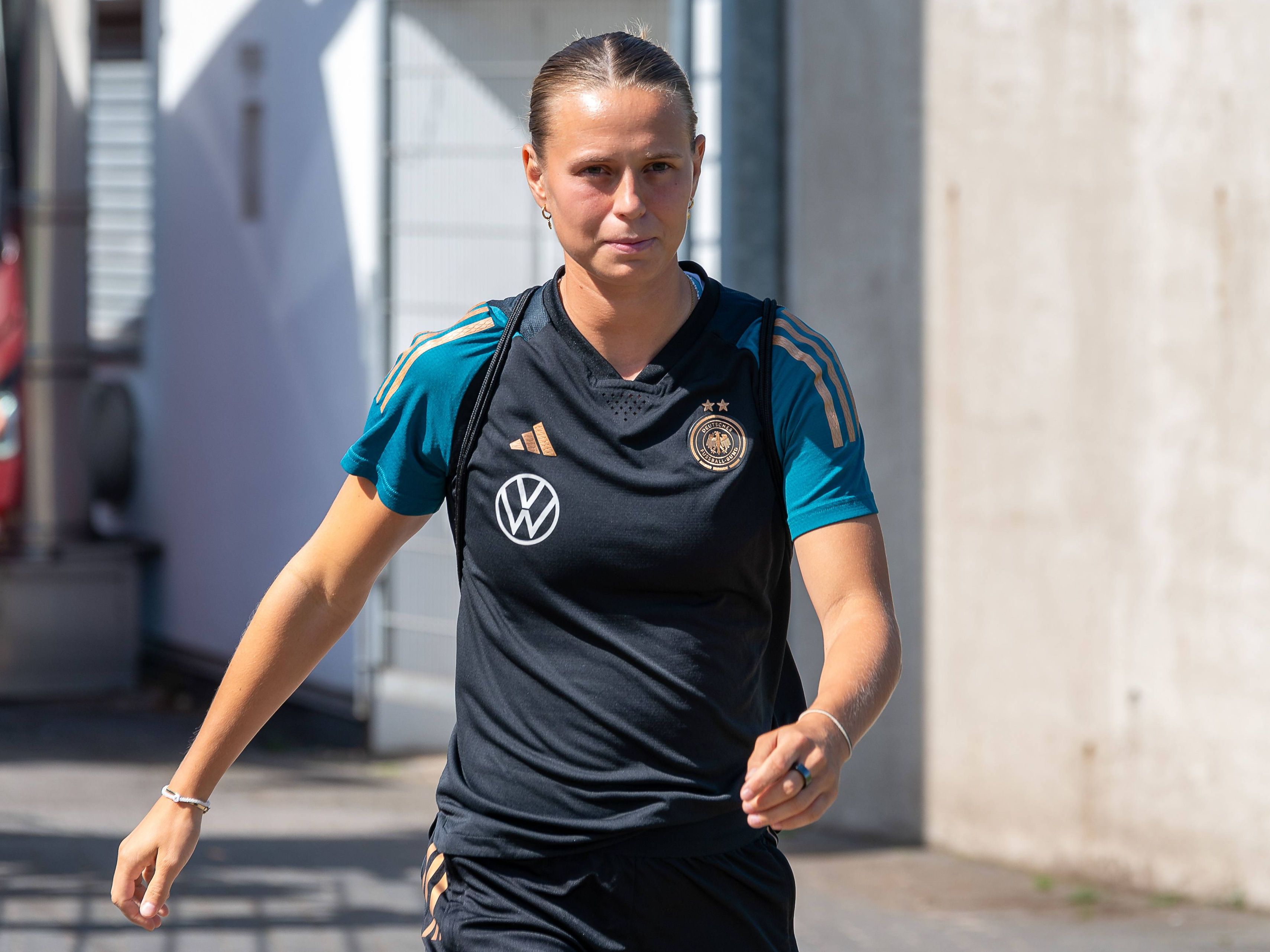 Bibiane Schulze Solano | News - Infos - Videos - kicker