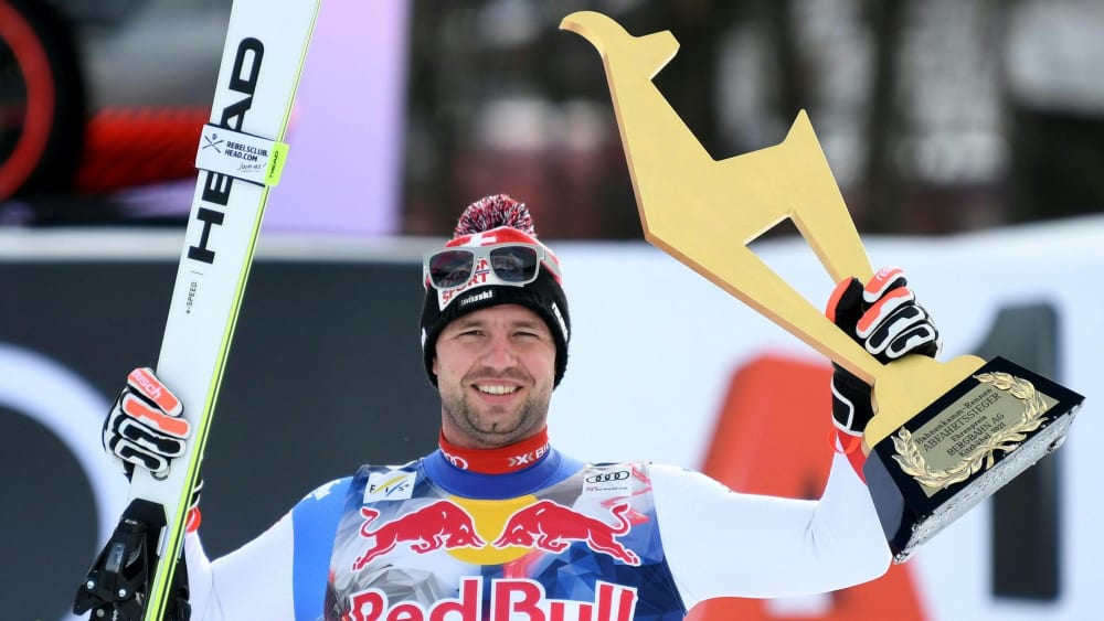 Mit der zweiten Gams in der Hand: Beat Feuz.
