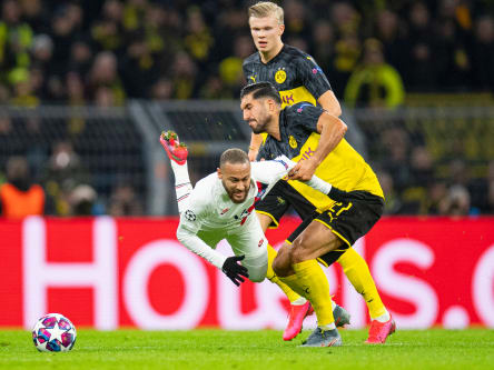 Kompromissloser Zweikämpfer - aber noch mehr: Emre Can, hier im Hinspiel gegen PSG im Duell mit Neymar.