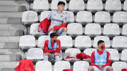 Bayer-Matchwinner Kai Havertz (oben) musste angeschlagen runter