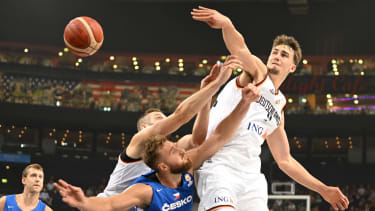 Basketball I Herren I 2022 I DBB Supercup Hamburg I 2. Spiel I Deutschland - Tschechien I 19.08.2022 Franz Jacob Wagner (9, Deutschland) blockt Martin Kriz (31, Tschechien) Hamburg Barclays Arena Hamburg Deutschland *** Basketball I Men I 2022 I DBB Supercup Hamburg I 2 Game I Germany Czech Republic I 19 08 2022 Franz Jacob Wagner 9, Germany blocks Martin Kriz 31, Czech Republic Hamburg Barclays Arena Hamburg Germany Copyright: xLobeca AndreasxHannigx