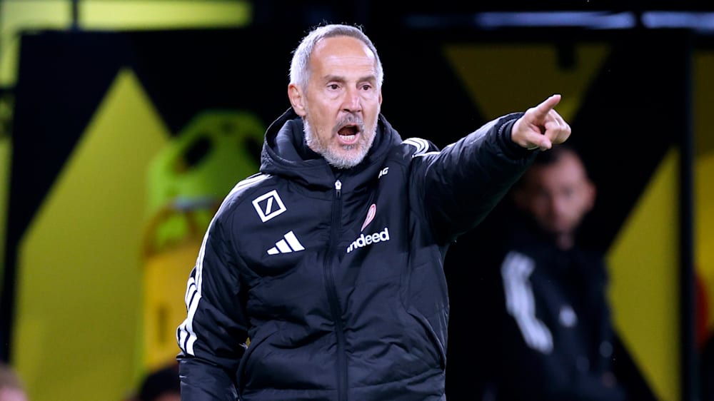 Sieht sein Team trotz der Niederlage auf dem richtigen Weg: Eintracht-Coach Adi Hütter.
