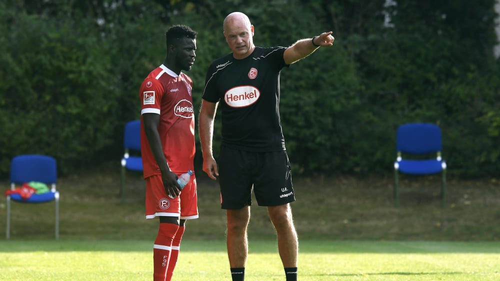 Nana Ampomah und Uwe Rösler