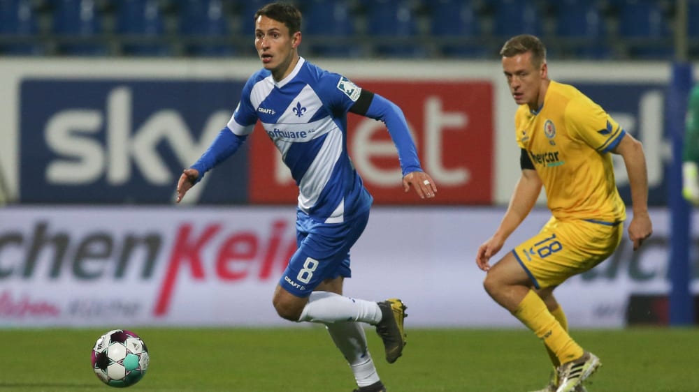 Darmstadts Fabian Schnellhardt ist ein technisch versierter Mittelfeldspieler.