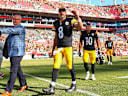 Pittsburgh Steelers Quarterback Aaron Rodgers (8) feiert nach dem NFL-Spiel gegen die Tampa Bay Buccaneers am 18. Oktober 2026 im Raymond James Stadium in Tampa, Florida.