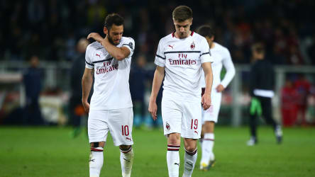 Hakan Calhanoglu und Krzystof Piatek