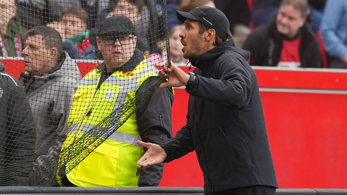 After tennis ball protest: Schuster criticizes Freiburg fans